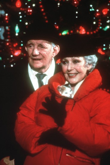 FROHE WEIHNACHTEN MRS KINGSLEY Amanda Kingsley LORETTA YOUNG ist eine geistreiche wenn auch ein