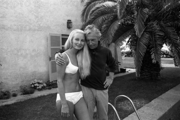 Eliette von Karajan et Herbert von Karajan dans leur propriété familiale à St. Tropez.
29 août 1968