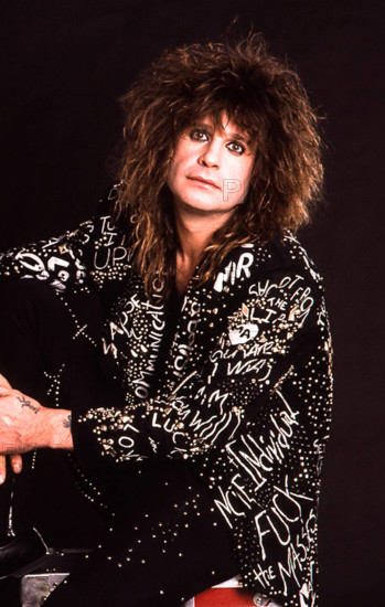 CALIFORNIA - 1989: Portrait of Ozzy Osbourne in Oakland, California in 1989. PUBLICATIONxNOTxINxUSA Copyright: xRossxPel