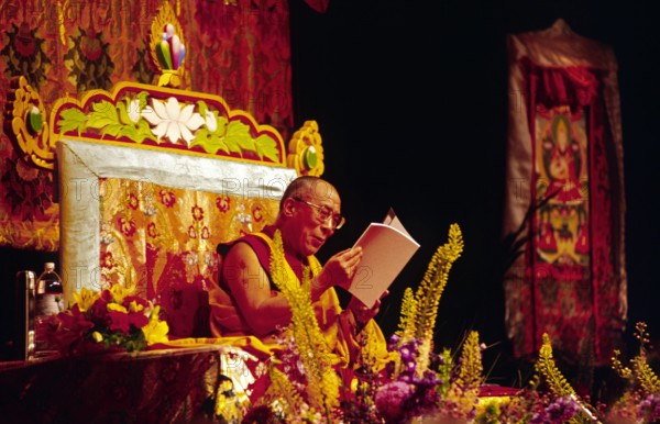Dalai Lama (Religiöses und politisches Oberhaupt der buddhistischen Tibeter) während einer Rede in Santa Cruz, nachdem