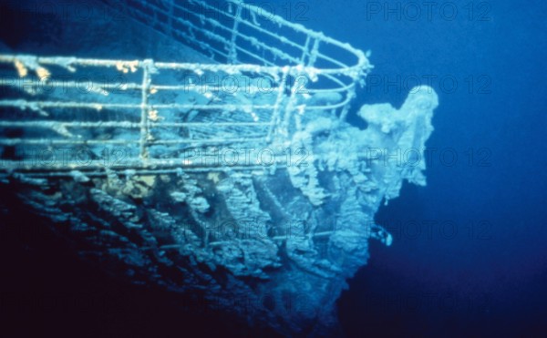 Titanic The Investigation Begins Dokumentation Fernsehfilm USA 1996 Sprecher Nat Benchley Copy