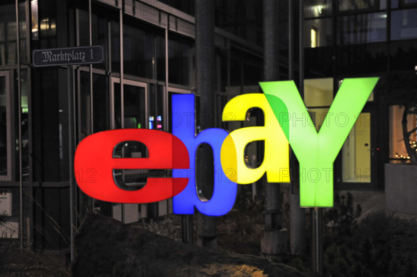 Logo - Schriftzug - ebay - Berlin McPINS *** Logo lettering ebay Berlin McPINS McPINS