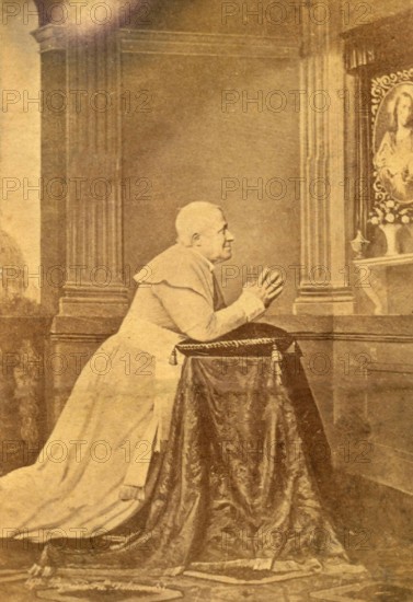 Pope Pius IX in prayer Vatican x16149x