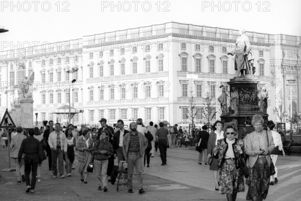 Fassadensimulation des Berliner Stadtschlosses anlässlich der Ausstellung Das Schloß auf dem Schlos