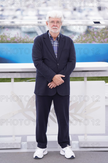 George Lucas photocall for the Palme dOr dHonneur - Honorary Golden Palm during the 77th Palais des Festivals in Cannes, France, 24 May 2024. Provence-Alpes-Cote d Azur Berl France *** George Lucas photocall for The Palme d or dHonneur Honorary Golden Palm during The 77th Palais of Festivals in Cannes, France, 24 May 2024 Provence Alpes Cote D Azur Berl France
