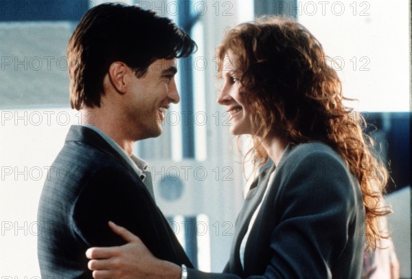 Bildnummer: 54394978  Datum: 26.12.1997  Copyright: imago/United Archives
Die Hochzeit meines besten Freundes (USA 1997) JULIA ROBERTS und DERMOT MULRONEY als beste Freunde , die den Pakt geschlossen haben, einander mit 28 Jahren zu heiraten, sollte keiner der beiden bereits verheiratet sein. Szene mit DERMOT MULRONEY (Michael O Neal) und JULIA ROBERTS (Julianne Potter). 40488-0-49941 , 26kpaHochze2 People Entertainment quer

Bildnummer 54394978 Date 26 12 1997 Copyright Imago United Archives the Wedding my best Friend USA 1997 Juliet Roberts and Dermot Mulroney as best Friends the the Pact closed have each other with 28 Years to marry should None the both already married be Scene with Dermot Mulroney Michael O Neal and Juliet Roberts Julianne Potter  0  26kpaHochze2 Celebrities Entertainment horizontal