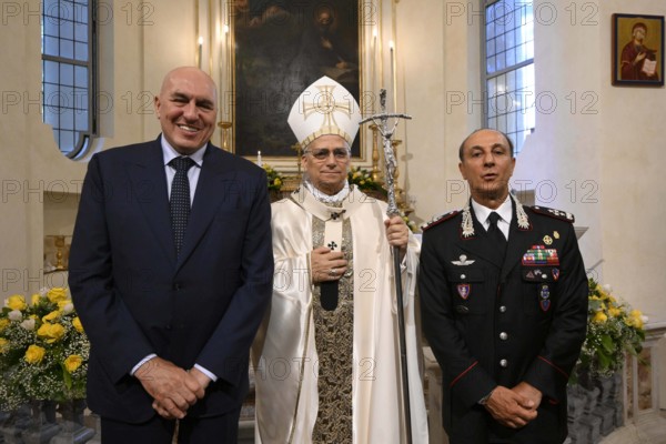 ITALY - POPE LEO XIV CELEBRATES MASS OMSODE BUILDING OF THE HISTORIC CASTHE GANDOLFO CARBINIERI COMPANY IN CASTEL GANDOLFO  - 2025/7/15