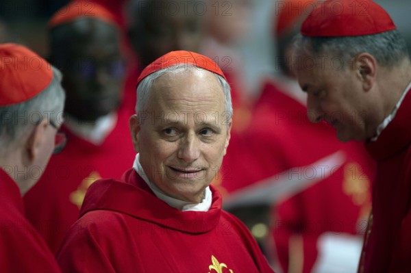 ITALY - CARDINAL BALDASSARE REINA CELABRATES A ,ASS ON THE THIRD OF NINE DAYS OF MOURNING FOR LATE POPE FRANCIS IN ST PETER'S BASILICA AT THE VATICAN - 2025/4/26