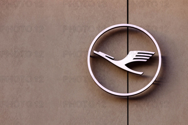 Der Lufthansa Konzern verhandelt mit der Bundesregierung um eine Staatsbeteiligung in der Corona-Krise, im Bild ein Luf