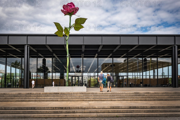 Berlin Tiergarten; Kulturforum Neue Nationalgalerie; Werkschau Isa Genzken aus Anlass ihres 75. Geburtstag, nur redaktio