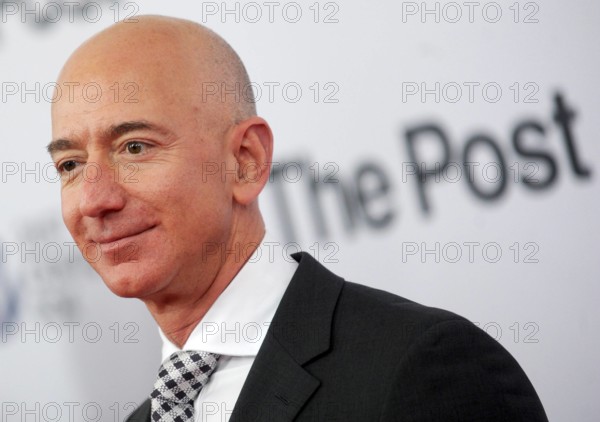 WASHINGTON, D.C. DECEMBER 14: Jeff Bezos at the premiere of The Post on December 14, 2017, in Washington, DC. PUBLICATI