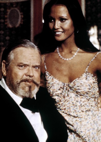 KPA94838 jpg VOYAGE OF THE DAMNED Reise der Verdammten UK 1976 Stuart Rosenberg ORSON WELLES as