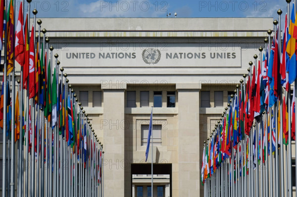 Emblem und Schriftzug der Vereinten Nationen Emblem und Schriftzug der Vereinten Nationen, 02.08.2019. Genf, Ariane-Par