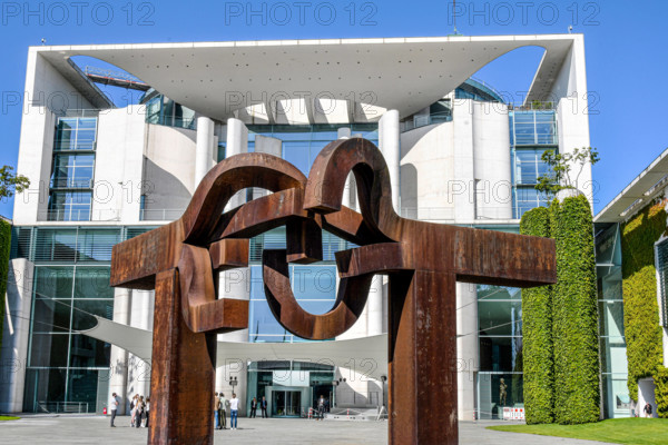 Berlin, Eisenskulptur, Kanzleramt, Skulptur