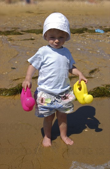 AMUSEMENT A LA PLAGE-FRANCE