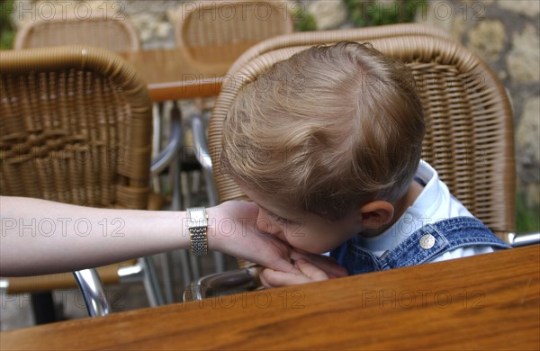 ENFANT-VACANCES-FRANCE