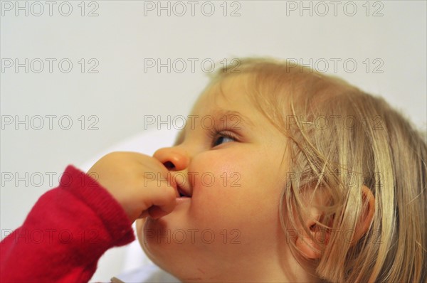 BEBE-VIE QUOTIDIENNE-FRANCE