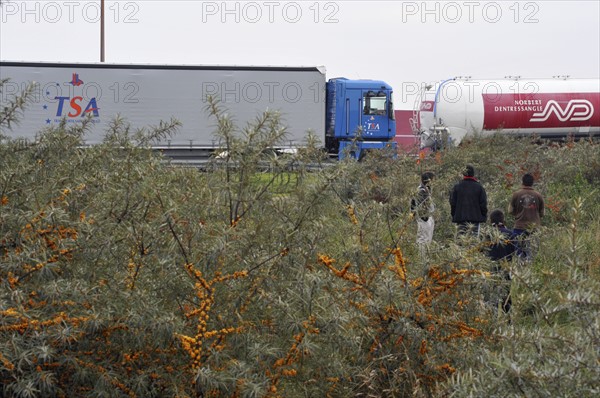 Illegal migrants Calais