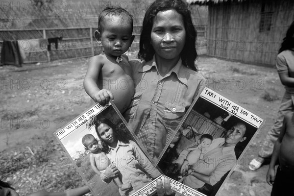 CAMBODGE REFUGIES 1985