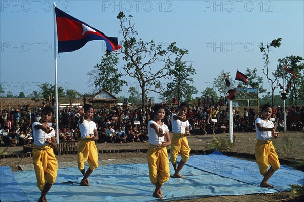 CAMBODGE REFUGIES 1985