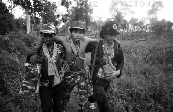 CAMBODGE GUERILLA 1985