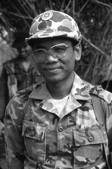 CAMBODGE GUERILLA 1985