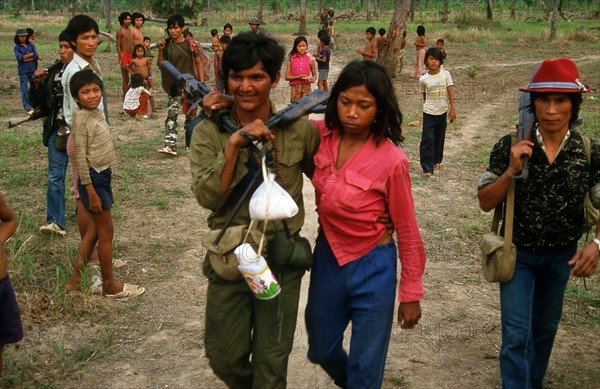 CAMBODGE GUERILLA 1985