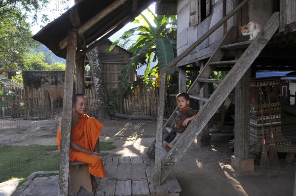 Laos, Daily Life