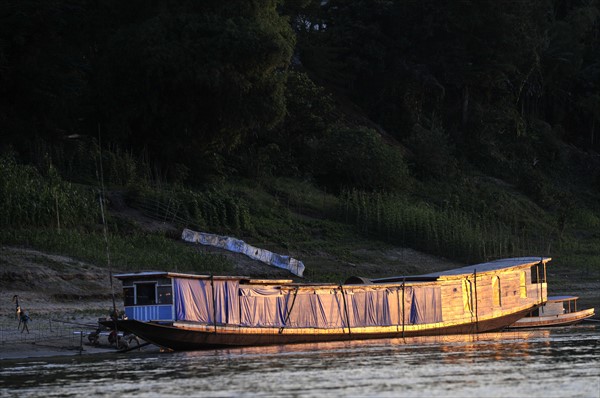 Laos, Fleuve Mekong