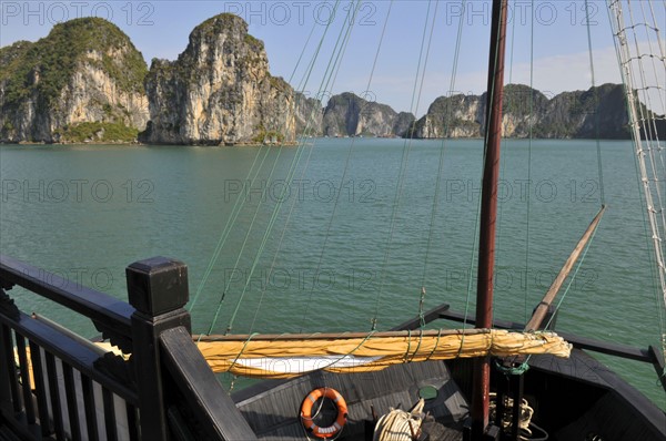 Bay Of Halong Vietnam