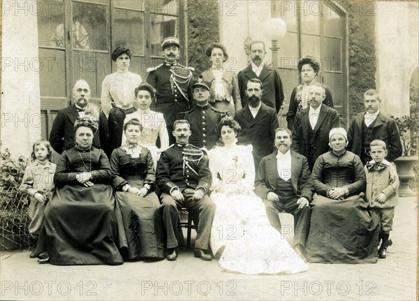 French society 1900