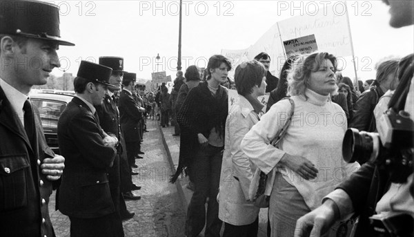 Demonstration in favor of the liberalization of abortion, Paris, 1973