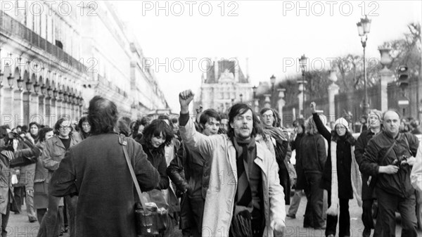 Manifestation antiaméricaine, Paris, 1973