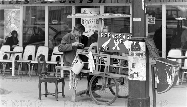 French society 1973