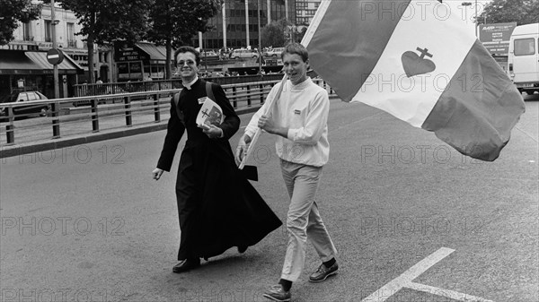 Manifestation du Front National en faveur de l'école libre, Paris, 1984