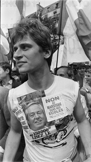 Demonstration of the Front National against the Savary Law project, Paris, 1984