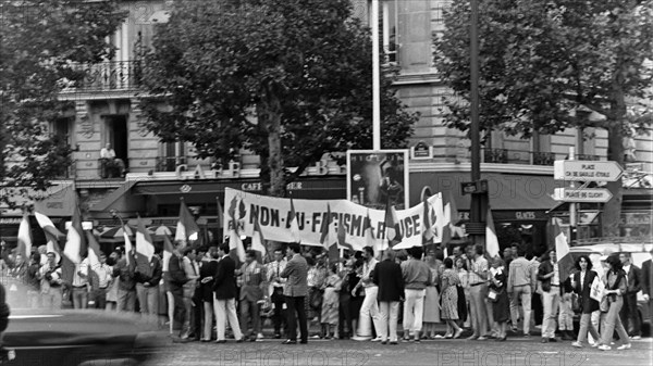 Anti-Gorbatchev demonstration, Paris, 1985