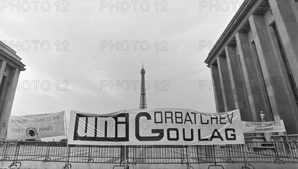 Anti-Gorbatchev demonstration, Paris, 1985