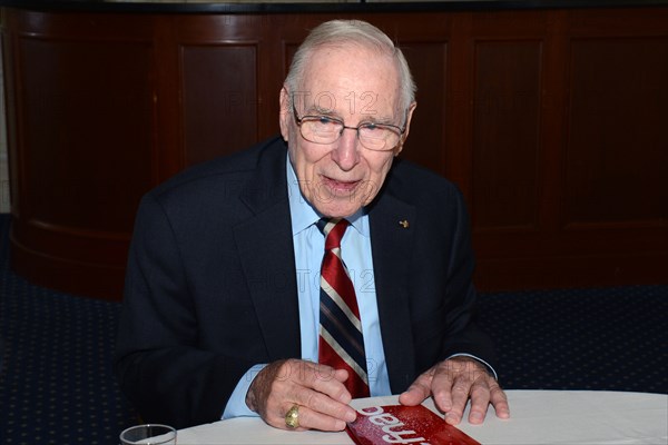 Jim Lovell, 2013