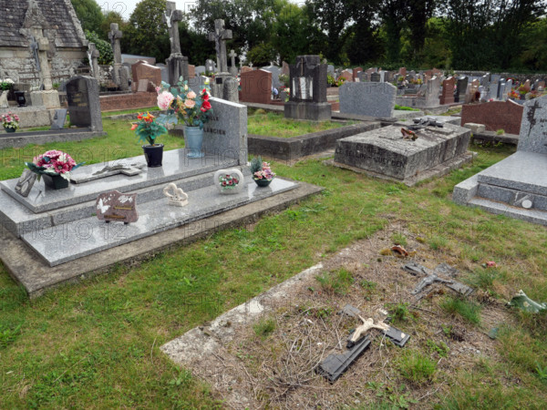 Cimetière de Pont-Aven (Finistère)