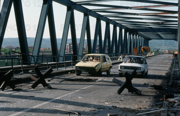 EX-YOUGOSLAVIE - GUERRE CIVILE