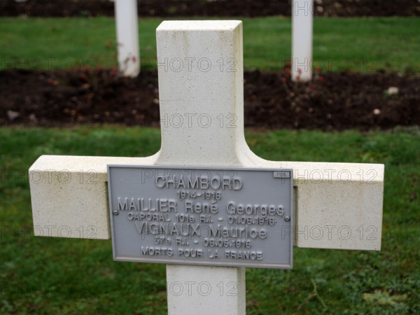 FRANCE-PREMIERE GUERRE MONDIALE-NECROPOLE