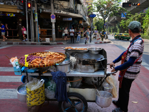 THAILANDE-SOCIÉTÉ-SCENES DE RUES