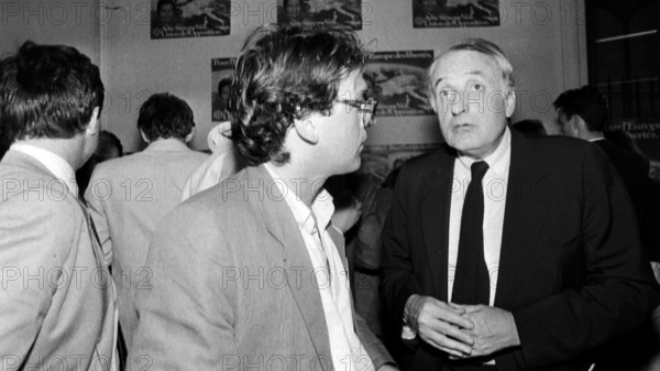 FRANCE-POLITIQUE-ANNEES 1980