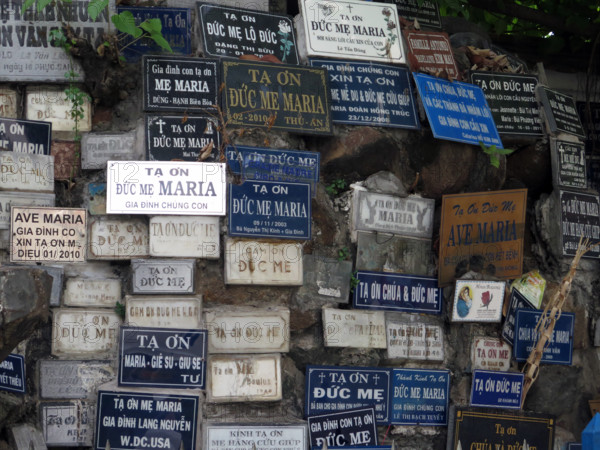 VIETNAM—ARCHITECTURE—SAIGON