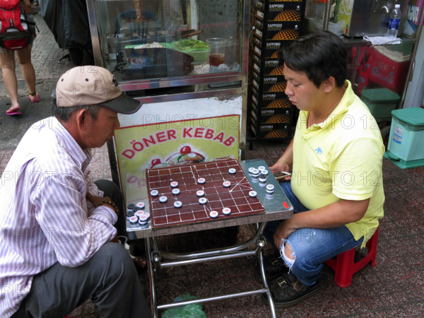 VIETNAM-SOCIETE-SCENES DE RUES