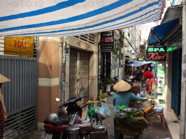 VIETNAM-TOURISME & COMMERCE