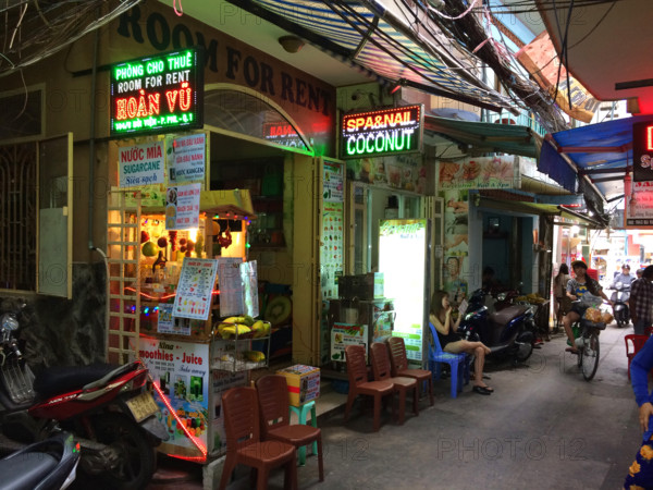 VIETNAM-TOURISME & COMMERCE