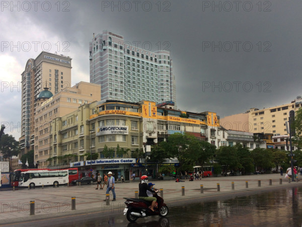 VIETNAM-ARCHITECTURE