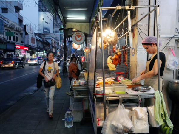 THAILANDE-SOCIETE-RESTAURATION